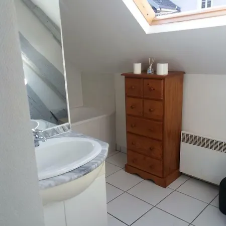 F2 A La Nuitee Apartamento