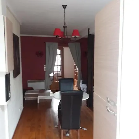 Apartamento F2 A La Nuitee Troyes